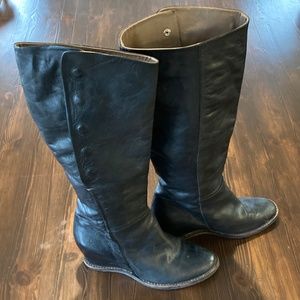 Yuki Platform Tall Boots